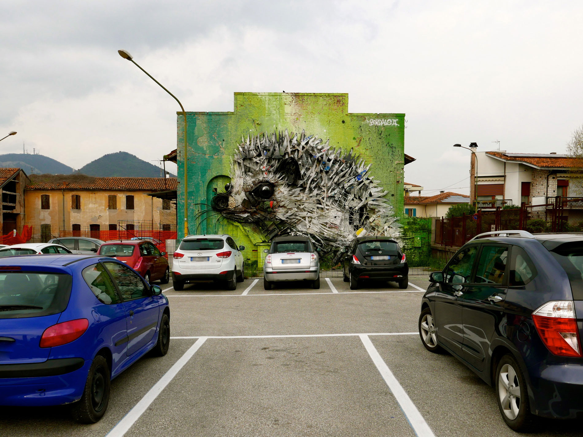 Bordalo II 'Der Igel' - Sita, Veneto, Italien Urban #243
